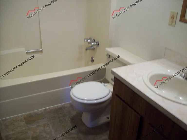 1308 N Scheuber Rd #1&2 — Photo 7
