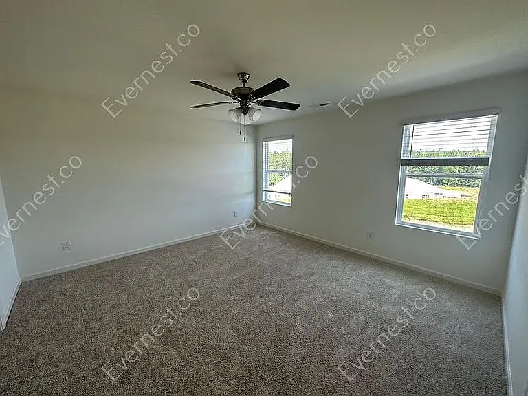 229 Chelsea Park Cir — Photo 34