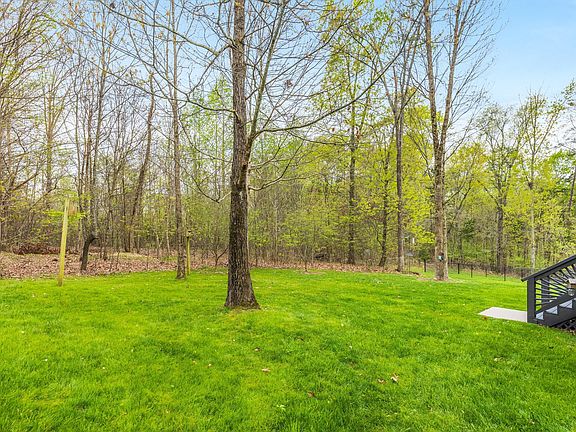 5th image of 7136 Neville Dr