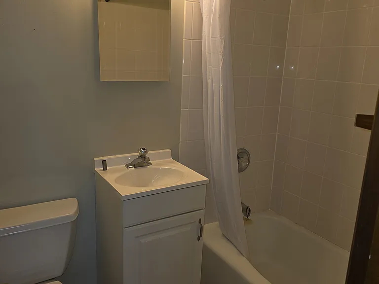 5021 Florence Ave — Photo 11