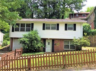 592 Bendview Dr, Charleston, WV 25314