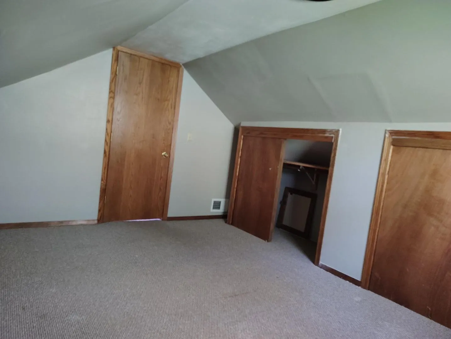 Single Family 4 Bed/2 Bath House for Rent!! — Photo 4