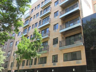 3749 81st Street #3A, Jackson Heights, NY, 11372
