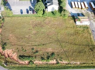 Gray Station Rd, Johnson city, TN 37615