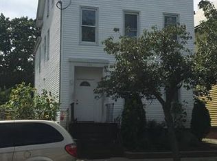 222 Suydam St, New Brunswick, NJ 08901