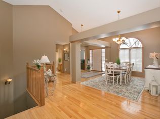 13613 Ashcroft Rd, Savage, MN 55378