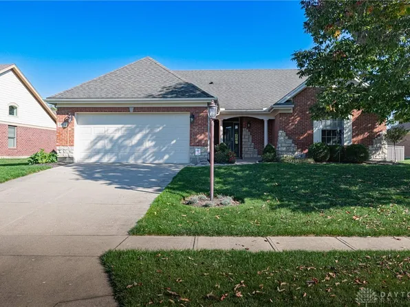 3954 Carmela Ct E, Bellbrook, OH 45305