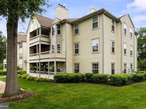 101 Claridge Ct APT 8, Princeton, NJ 08540