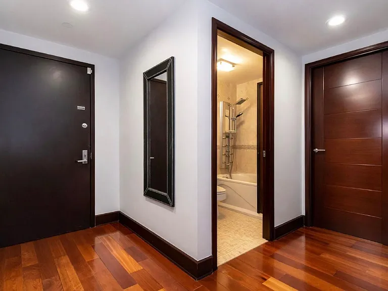 2381 Ocean Ave #7 — Photo 16