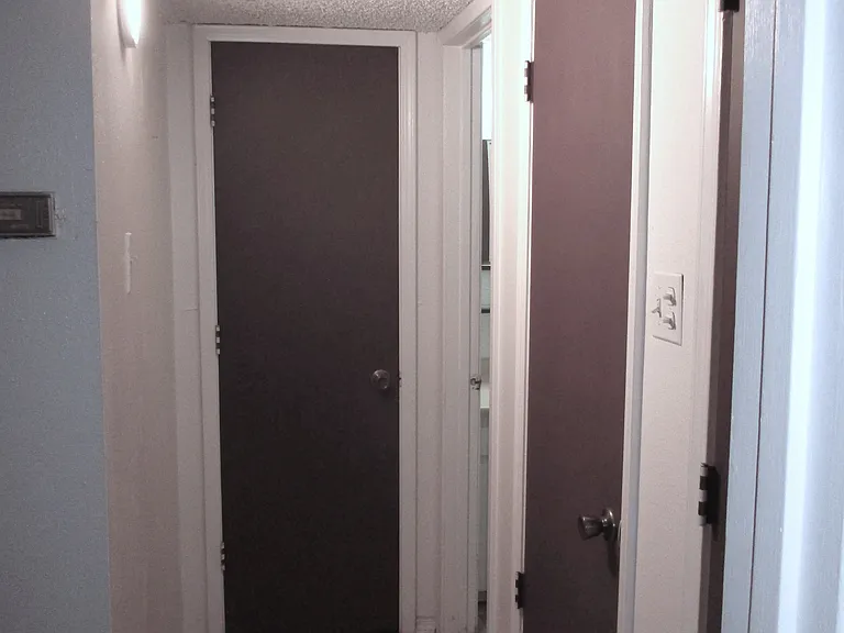 1808 Mary Ellen St NE #D — Photo 6