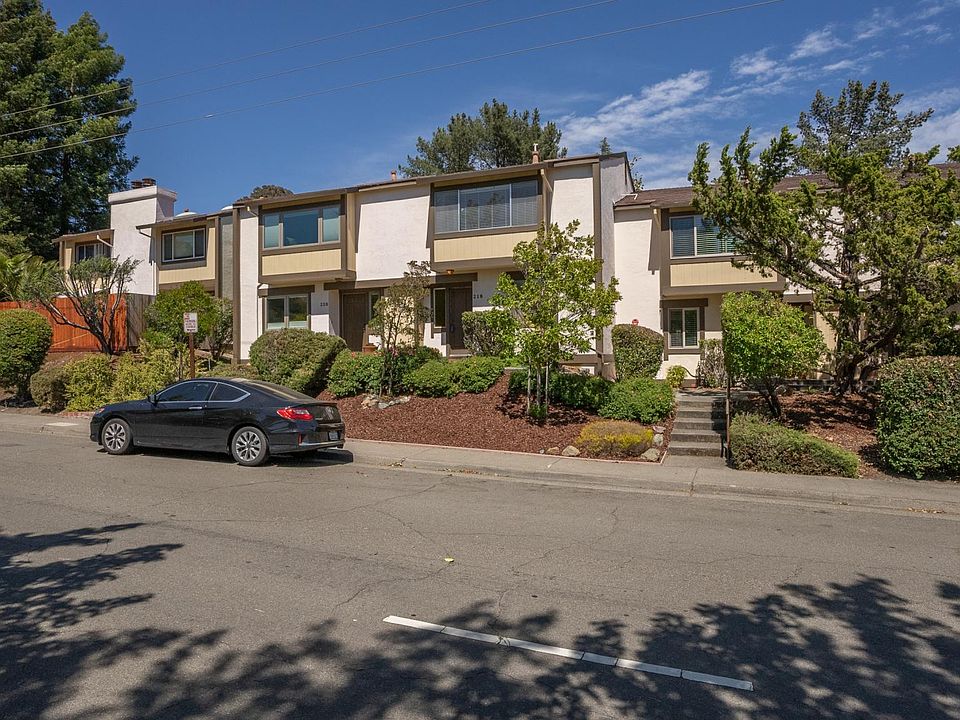 1st image of 218 San Andreas Dr