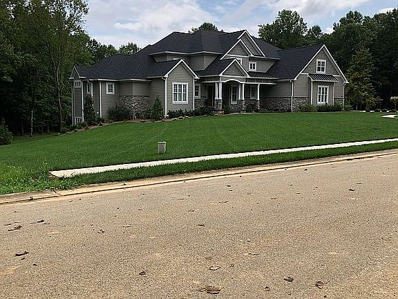5th image of 996 Driftwood Ln