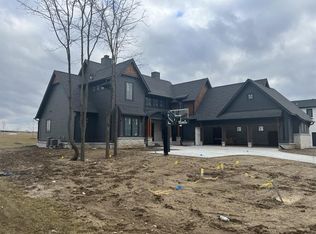 3525 Dartmoor Way, Zionsville, IN 46077
