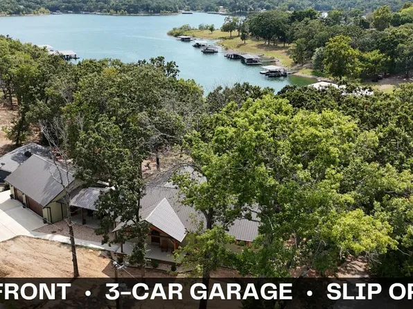 303 Bayshore Street, Shell Knob, MO 65747
