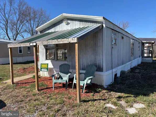 51 Mountain View Ter, Newville, PA 17241