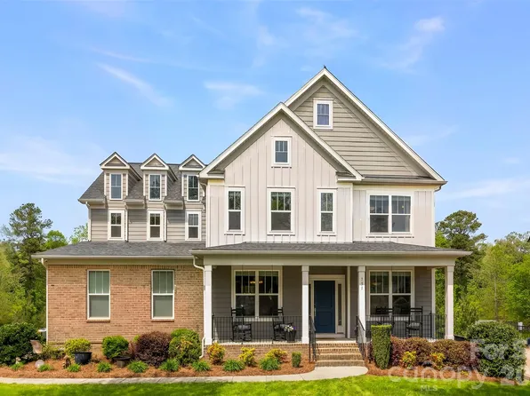 751 Waterford Glen Way, Rock Hill, SC 29730