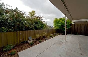 5th image of 225 Oak Park Dr