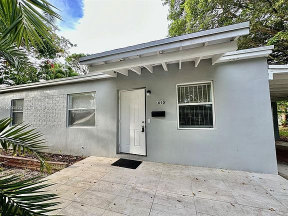 3rd image of 1050 NW 127th St