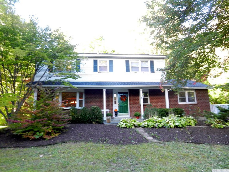 1st image of 71 Knollwood Dr