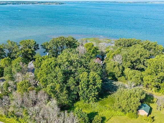 5th image of 81 Mud Point South