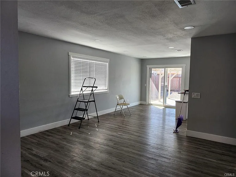 161 Mayfair St — Photo 3