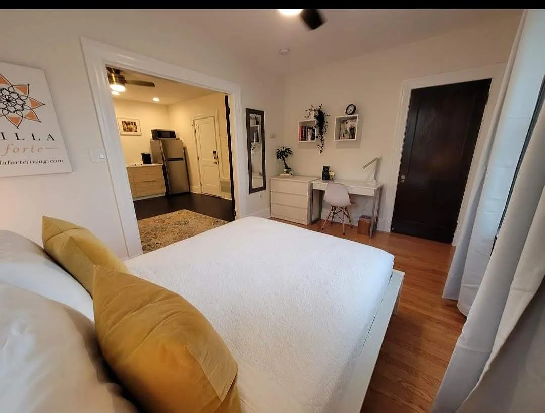 3541 Fort Ave — Photo 3