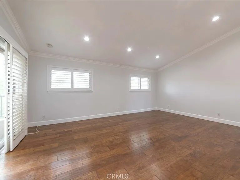 14 Peartree Ln — Photo 31