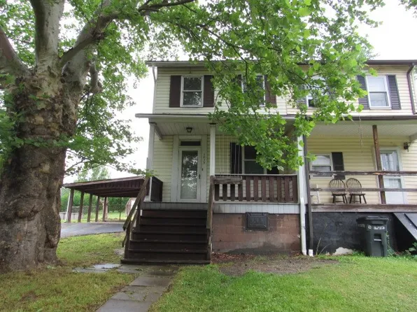 1013 W Front St, Leisenring, PA 15455