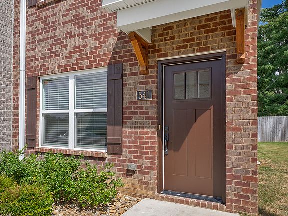 2nd image of 541 Concord Cir