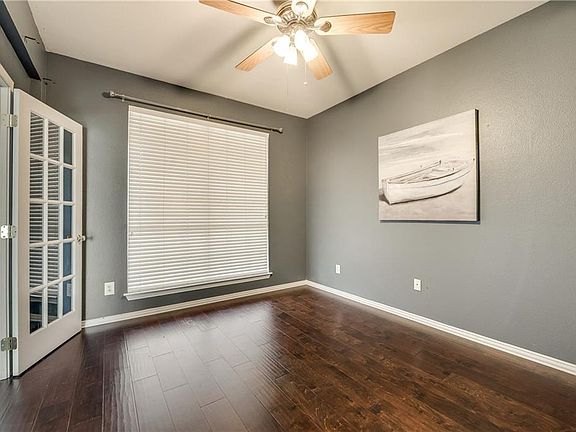4th image of 5775 Fall Creek Dr