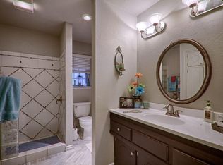8330 Willow Creek Blvd, Oklahoma City, OK 73162