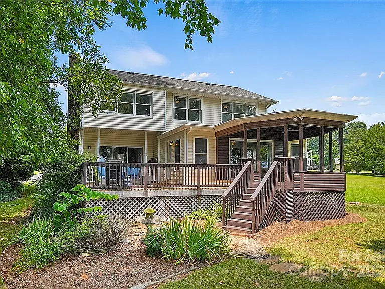 120 Surfside Ln — Photo 34