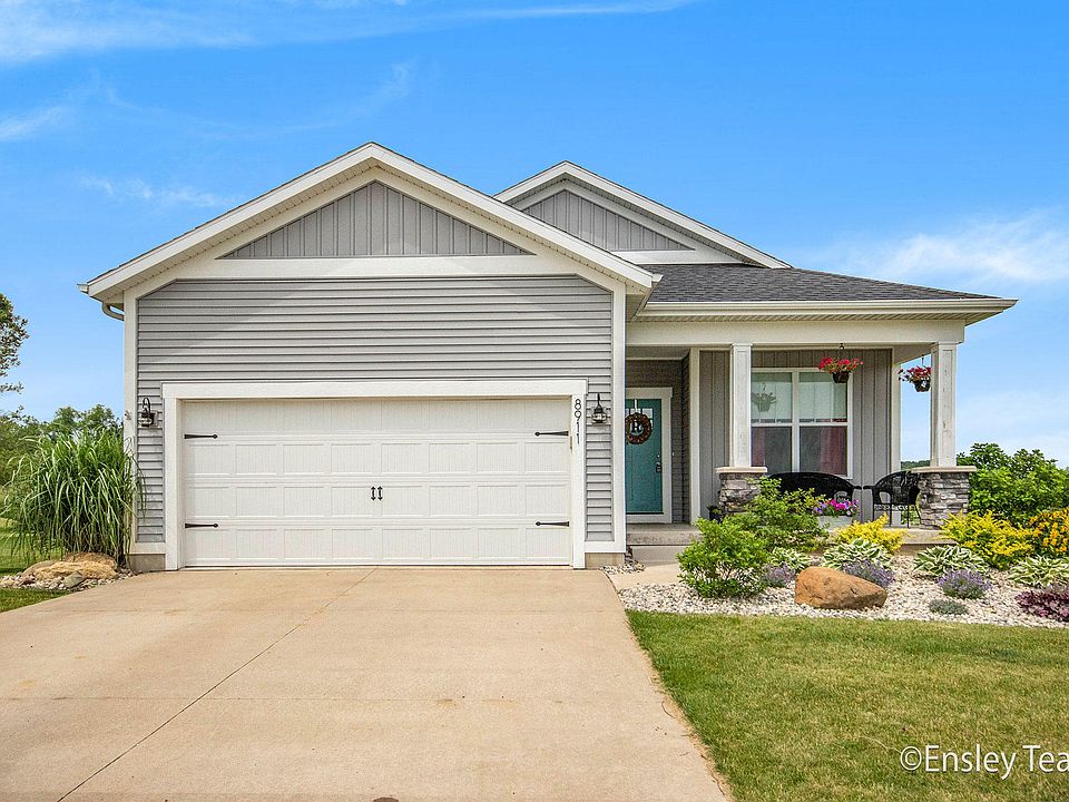 1st image of 8911 Nature Meadows Ct NE