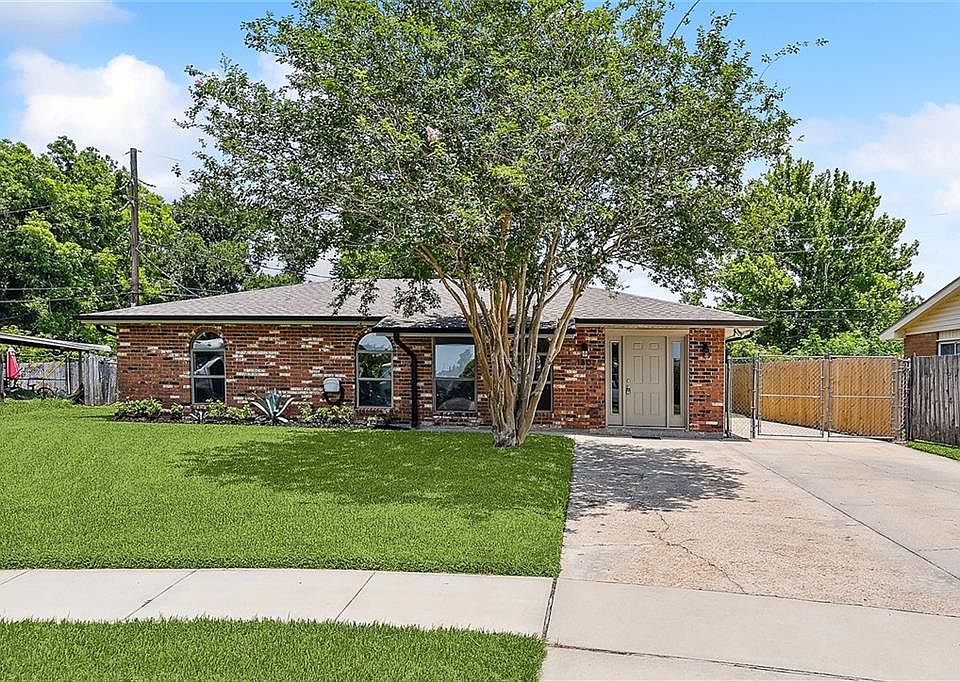1st image of 1801 Kingfisher Dr