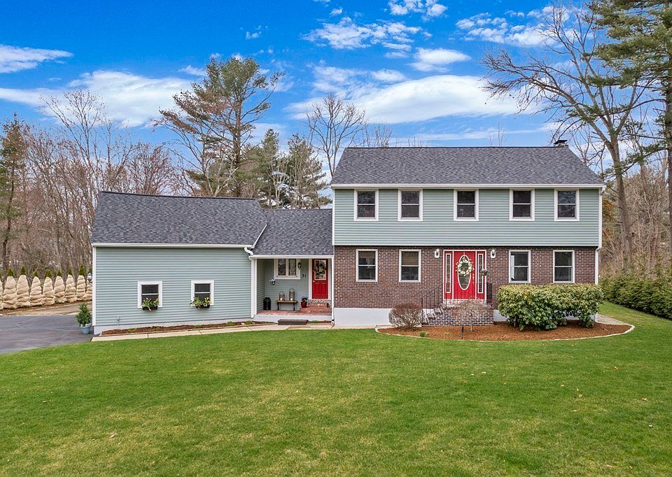 1st image of 31 Heritage Dr