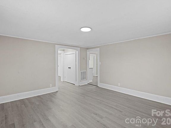 5th image of 2217 Old Shelby Rd