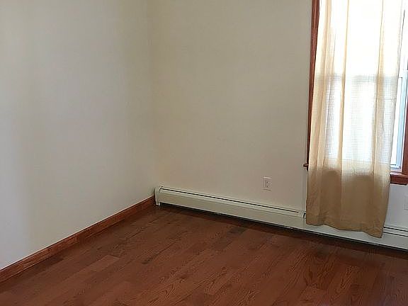 2nd image of 2365 E 23rd St