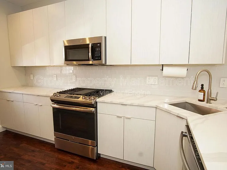 1616 Cambridge St #A — Photo 13
