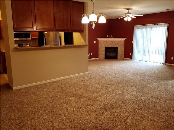 2nd image of 6350 Coachlight Dr Unit 1101