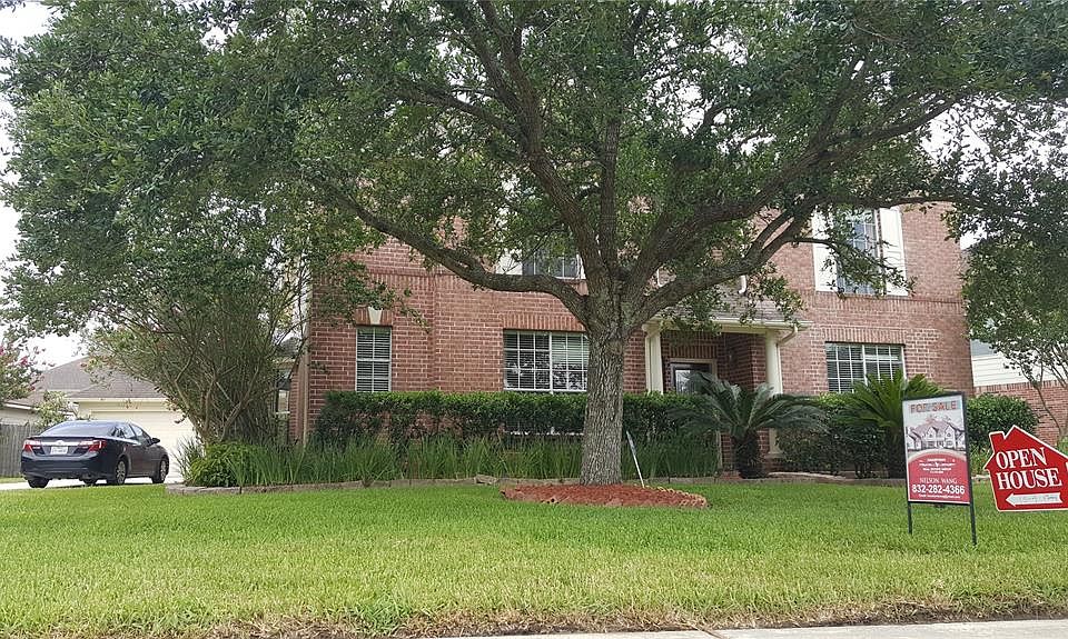 1st image of 8309 Preston Dr