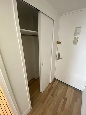 Rented by Mallory Management Corp | media 17