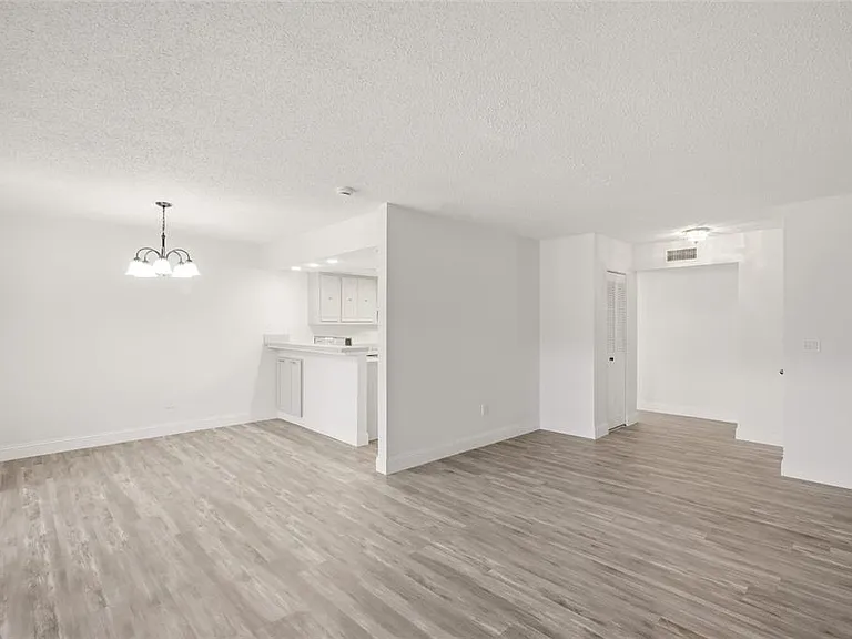 22333 Edgewater Dr #C2 — Photo 6