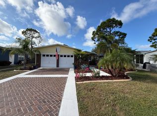 19754-13 E Cypress Wood Ct #13E, North Fort Myers, FL 33903
