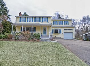 44 Andrew Ln, Holliston, MA 01746