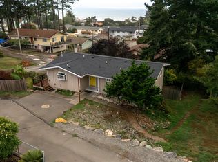 1214 Ransom Ave, Brookings, OR 97415