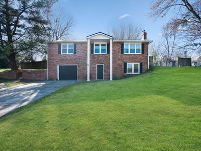 613 Farmington Bnd, Clarksville, TN, 37042