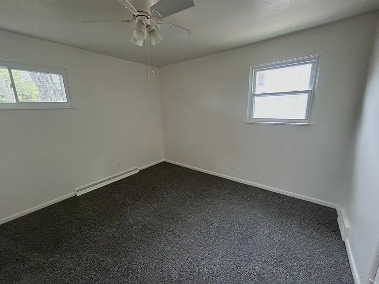 328 Blossom Ave — Photo 4
