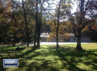 28878 Moose Range Rd, Sycamore, IL 60178