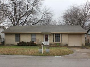 1536 Charles St, Denton, TX 76209