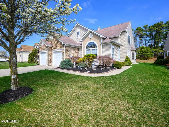 2nd image of 81 Pancoast Road